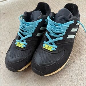 Adidas ZX 4000 black aqua 7.5 US men’s